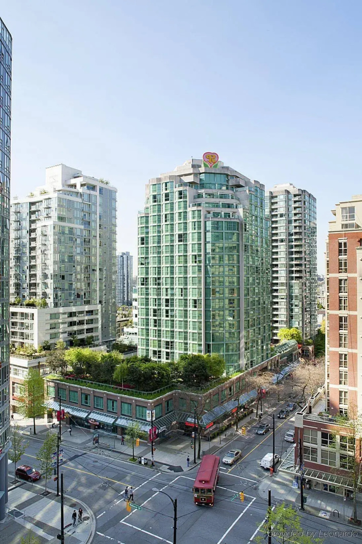 Rosedale Condominiums