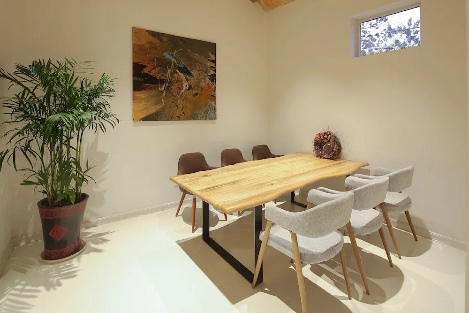 Countryside Luxury Hotel