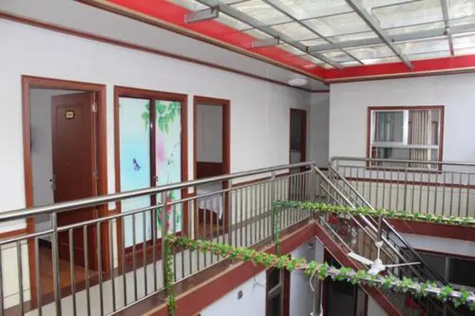 Wujiatai Fenggaoyujia Guesthouse