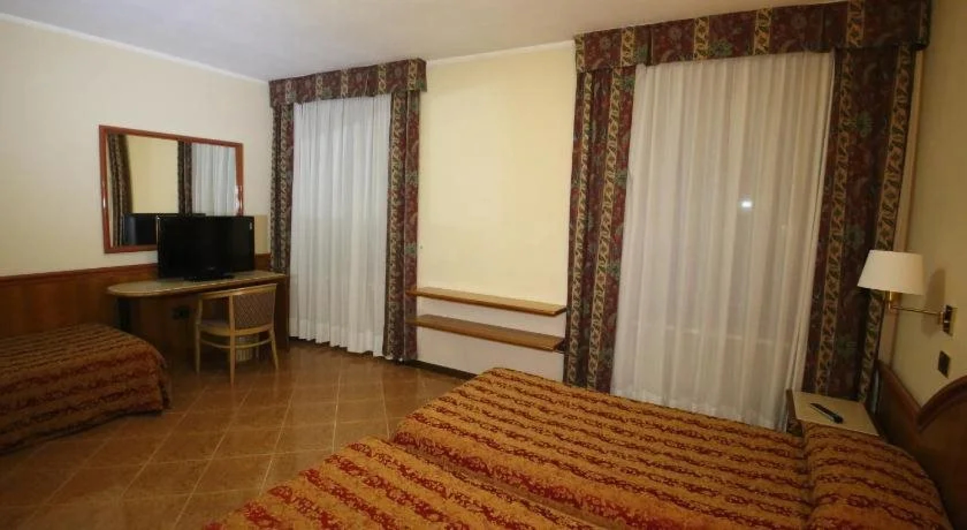 Hotel Paris
