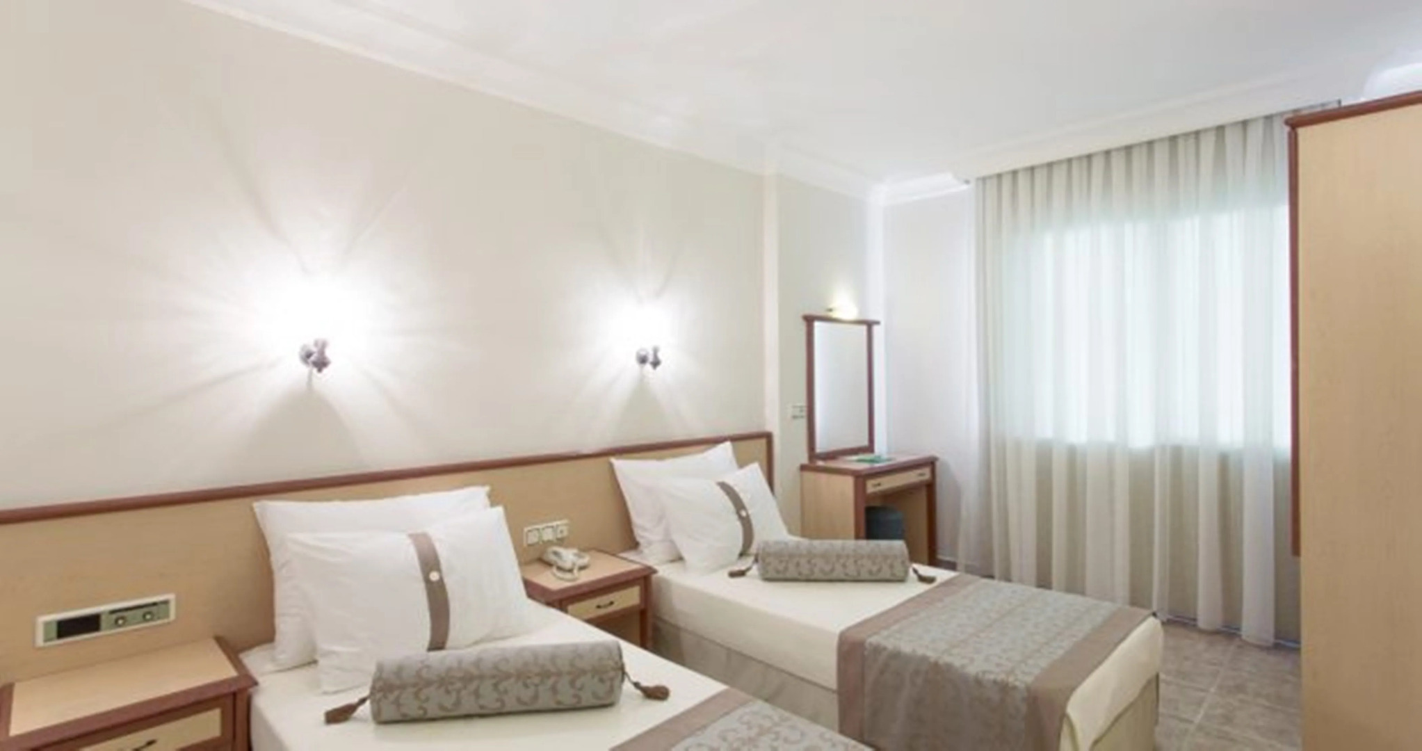 Villa Sunflower Hotel