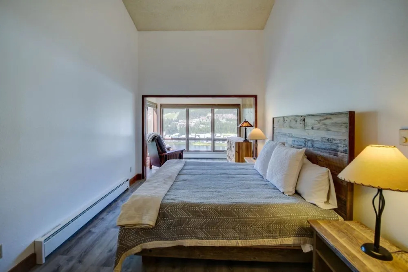 Big Sky - Skycrest 1733