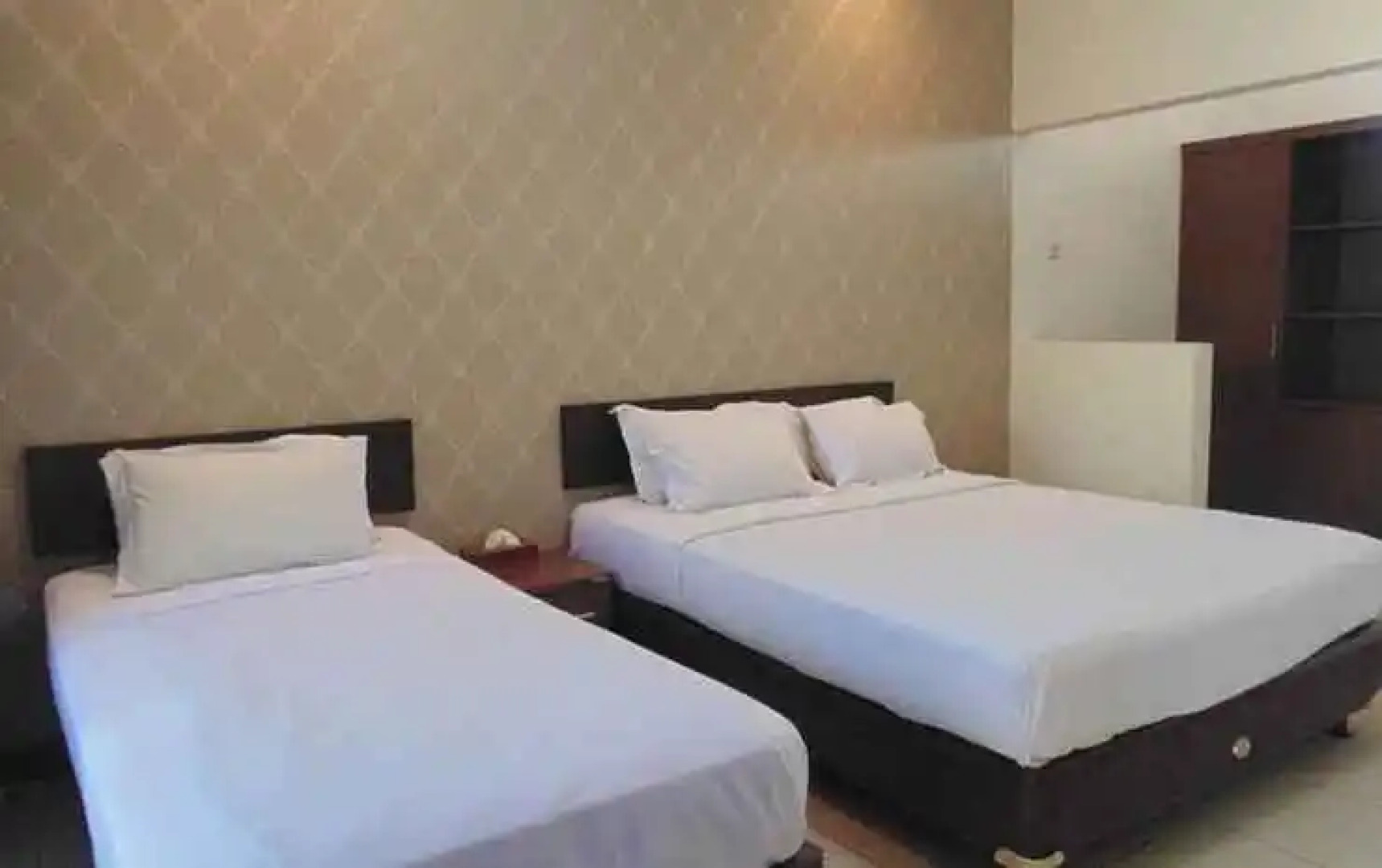 The Tiara Hotel & Resort