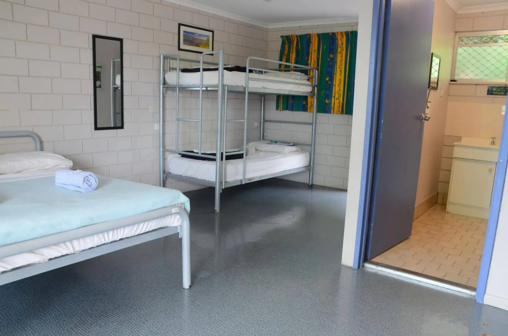 Airlie Beach YHA