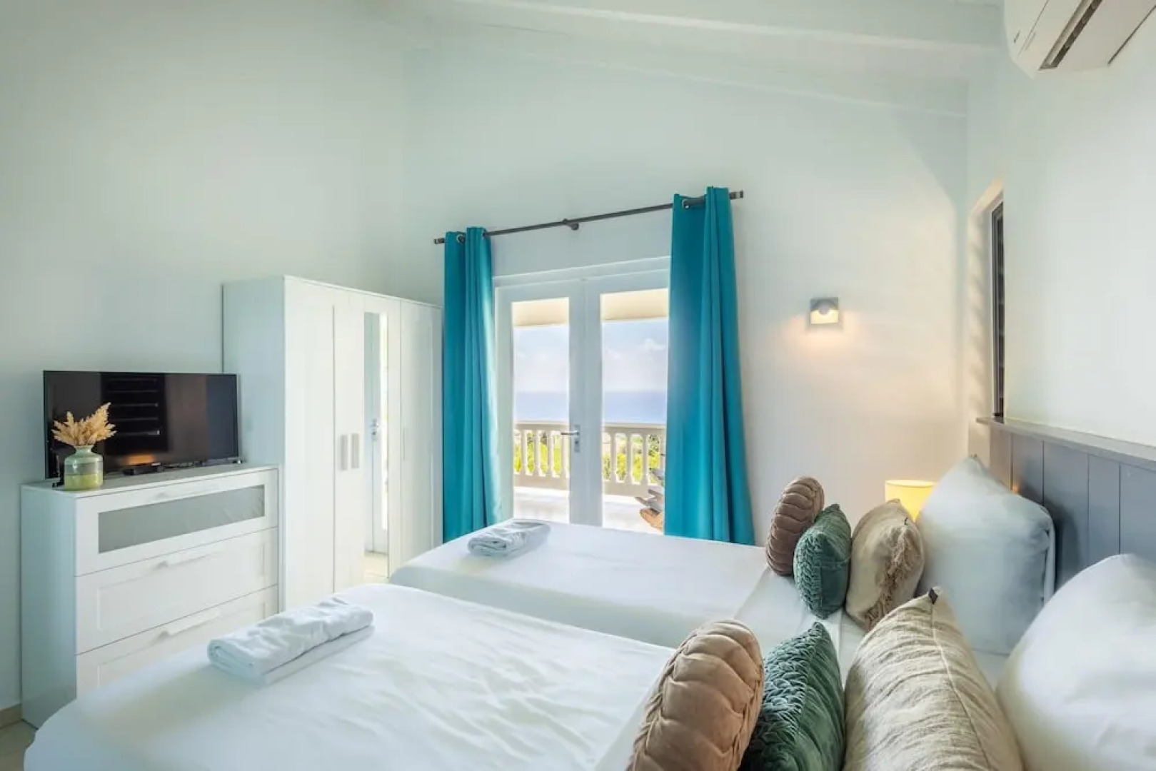 Seaside Rhapsody at Villa Kolibreeze