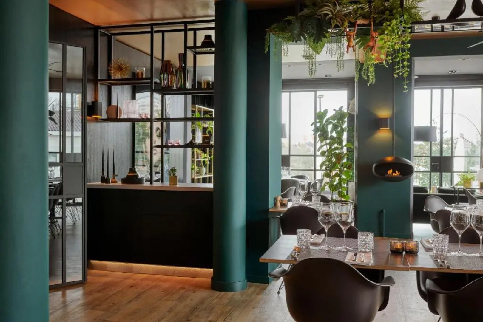 Hogerhuys - Adults Only