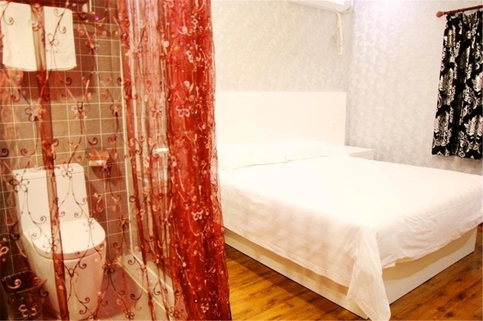 City 118 Hotel Qingdao Licang Square