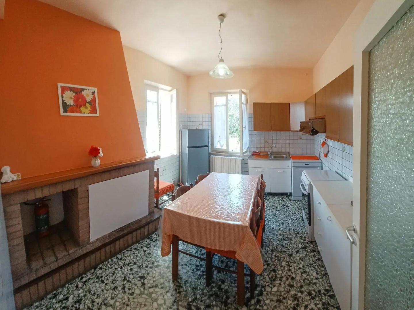 Majestic holiday home in Montefalcone Appennino with garden