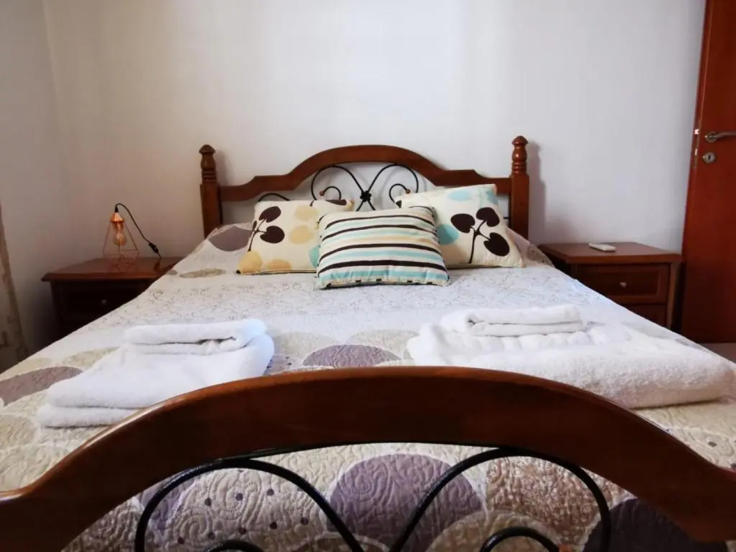 Escape and relax cozy apartment in Pafos!