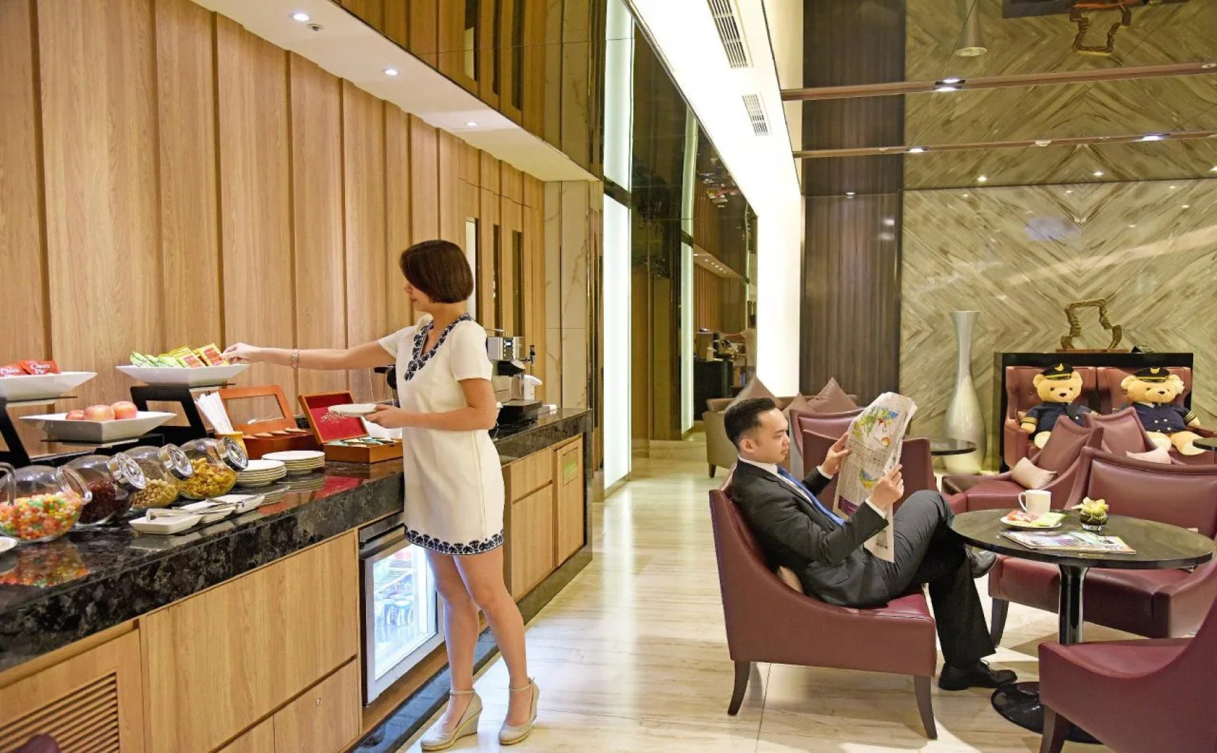 Fullon Hotel Taoyuan Airport Access MRT A8