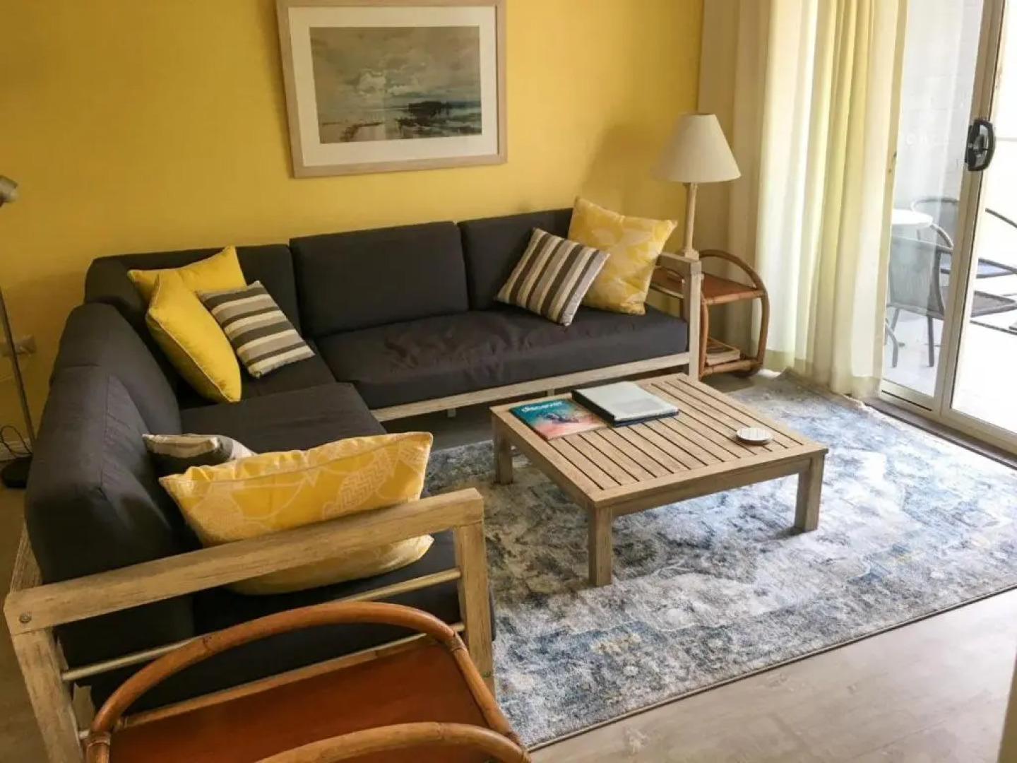 BEACHFRONT 4 Unit 4 of 12 Bundella Ave LC