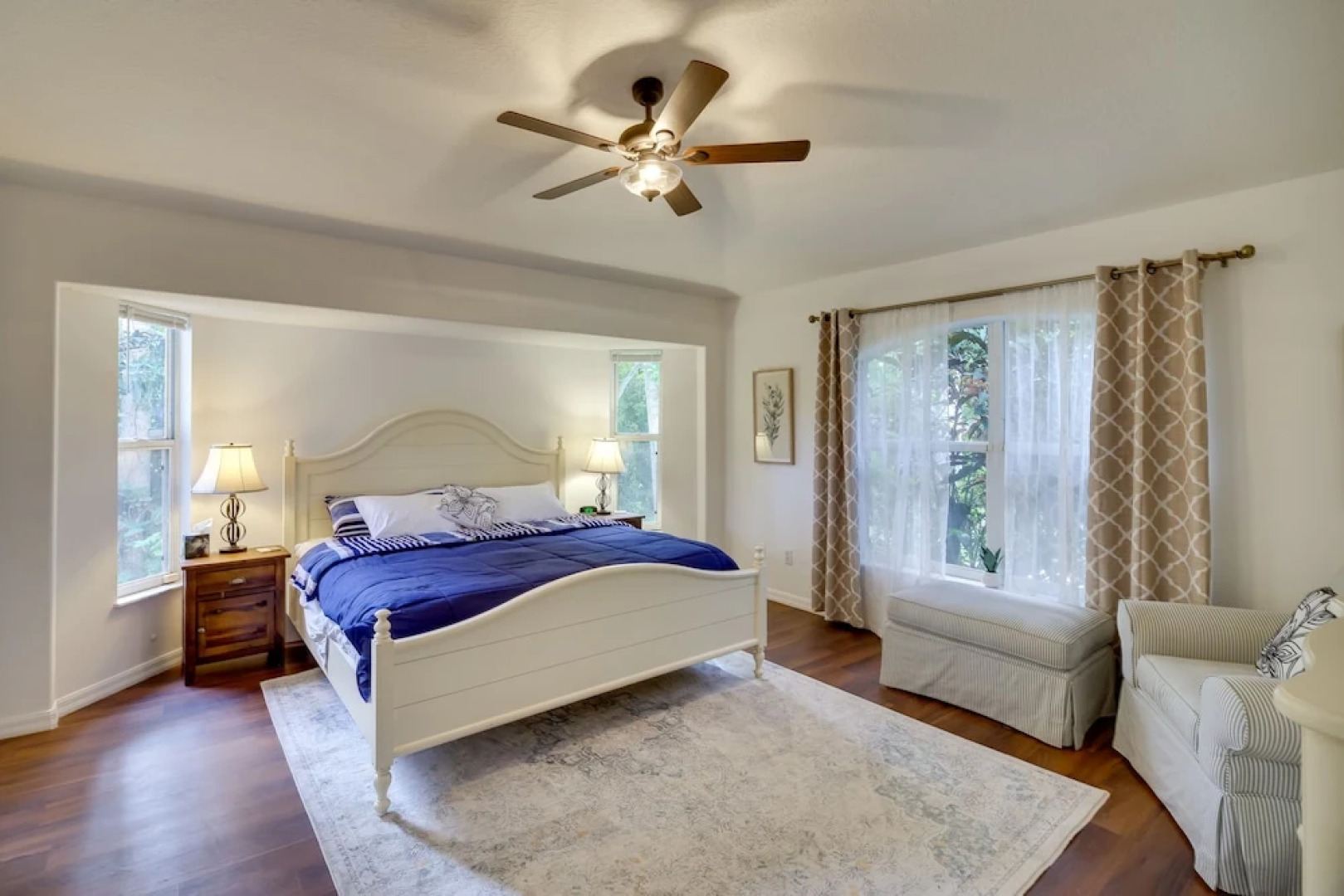 'casa Blanco' Escape w/ Fire Pit in Sebastian!