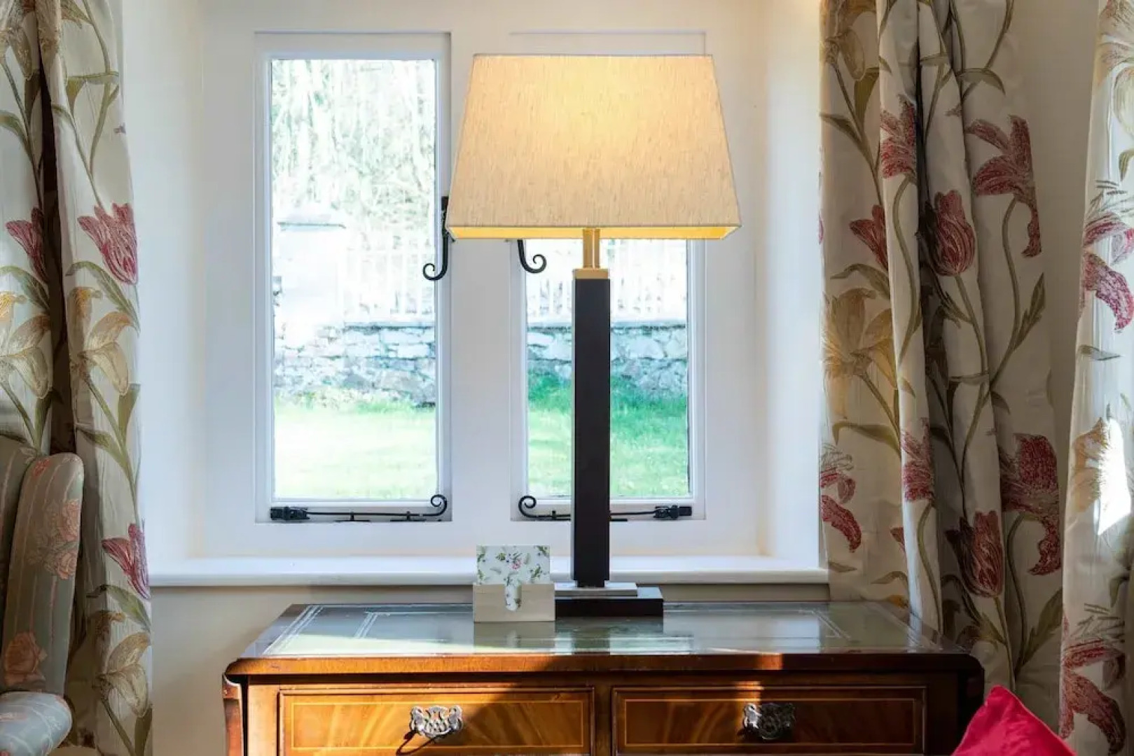 Ye Olde Bulls Head Inn & Townhouse