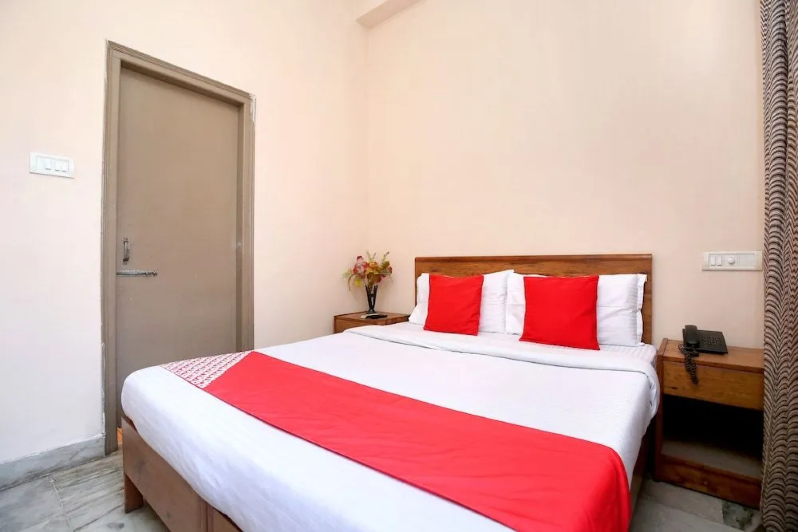 OYO 5144 Comfort Inn