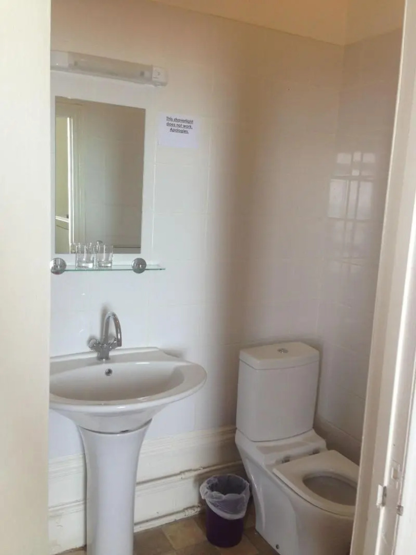 The Glastonbury Hotel