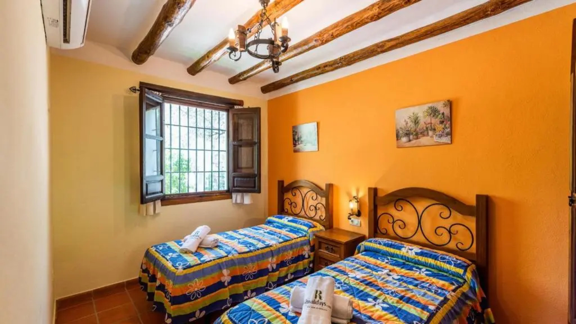 Nuestra Finca Rural Orgiva by Ruralidays