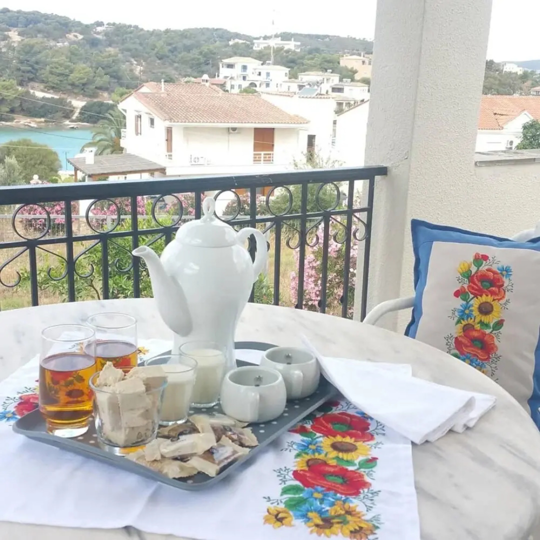 House With 2 Bedrooms in Porto Heli, With Wonderful sea View, Enclosed Garden and Wifi - 100 m From the Beach