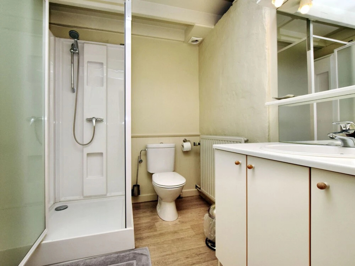 Premium Cottage in Petites Tailles With Terrace