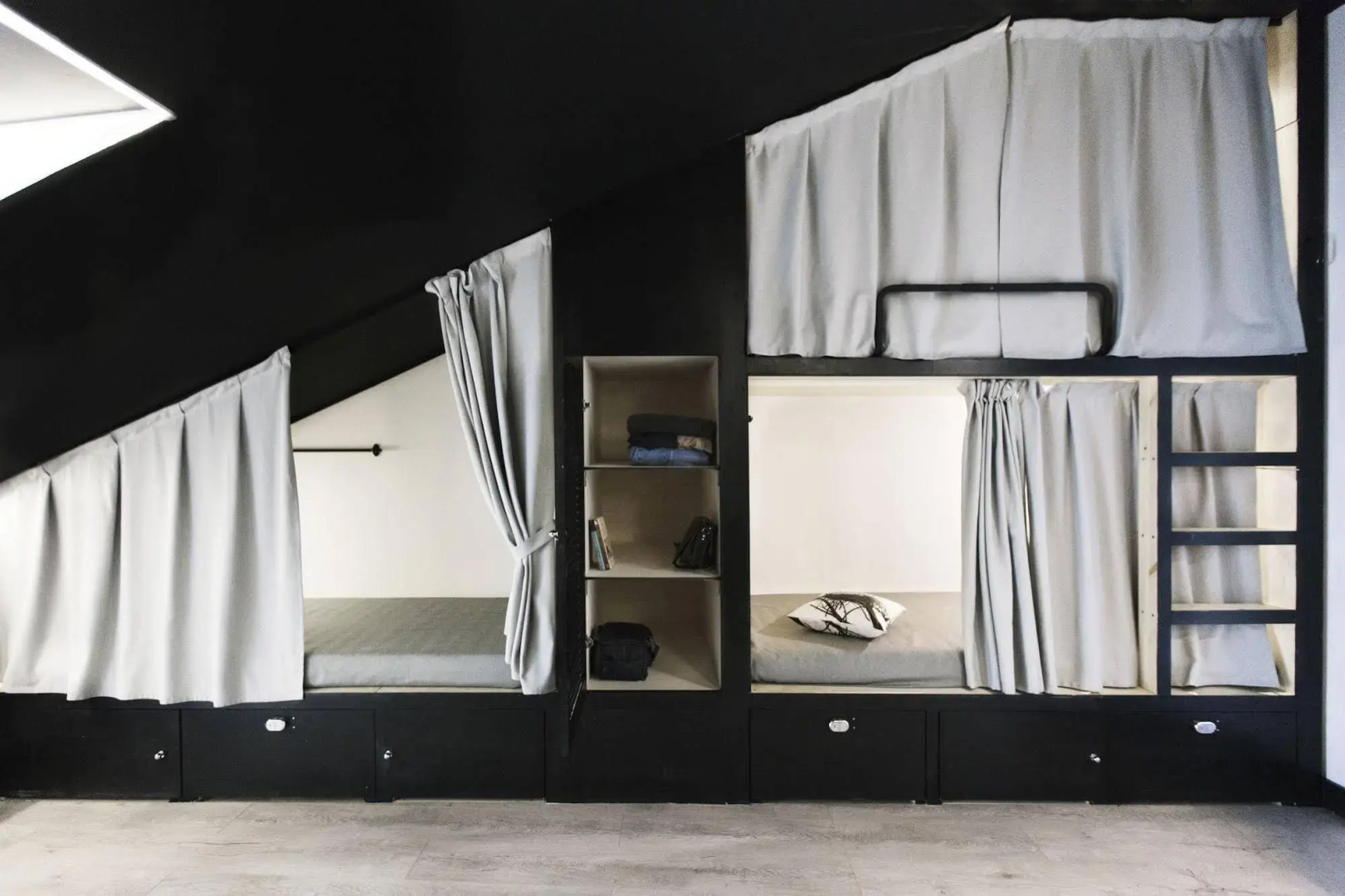 Sputnik Hostel & Personal Space