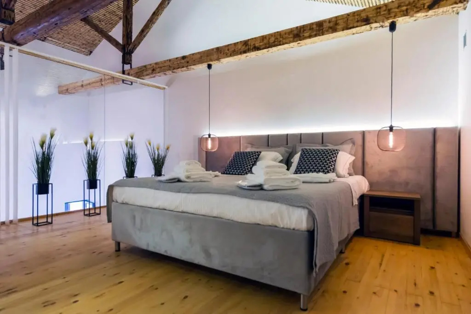 Kalamata Aigli Lux Seafront Retreats- Up to 11ppl