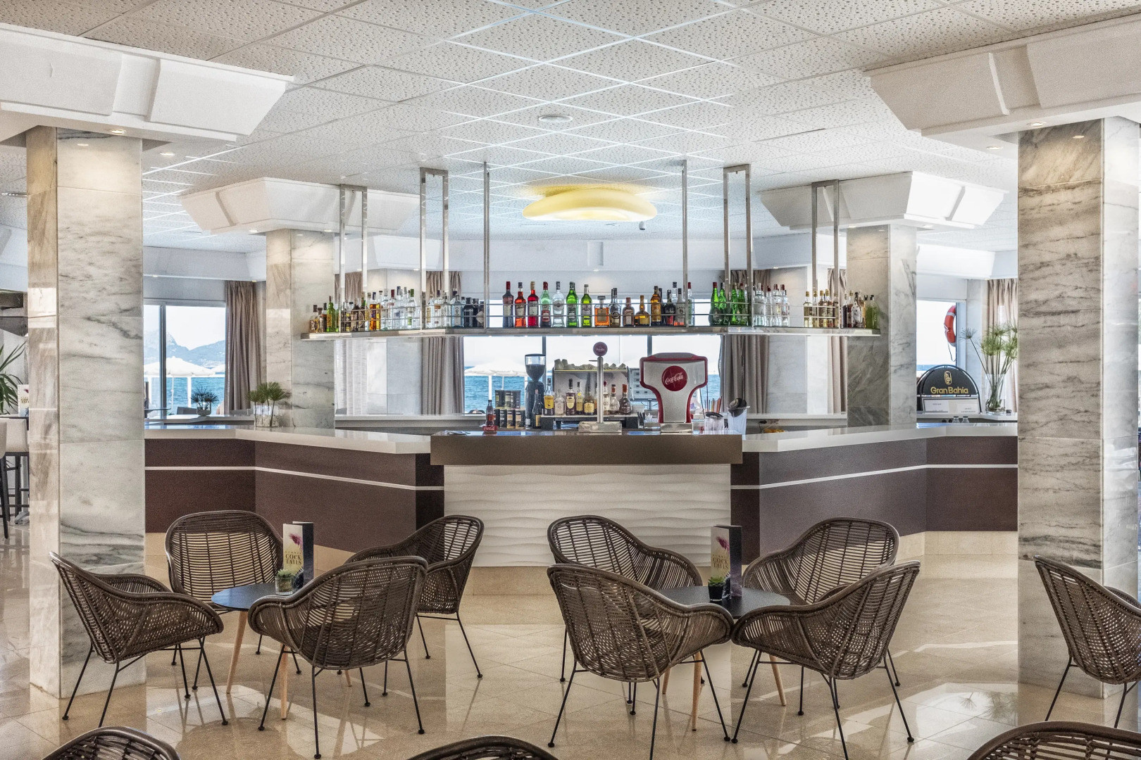 Отель THB Gran Bahia Hotel and Apartments