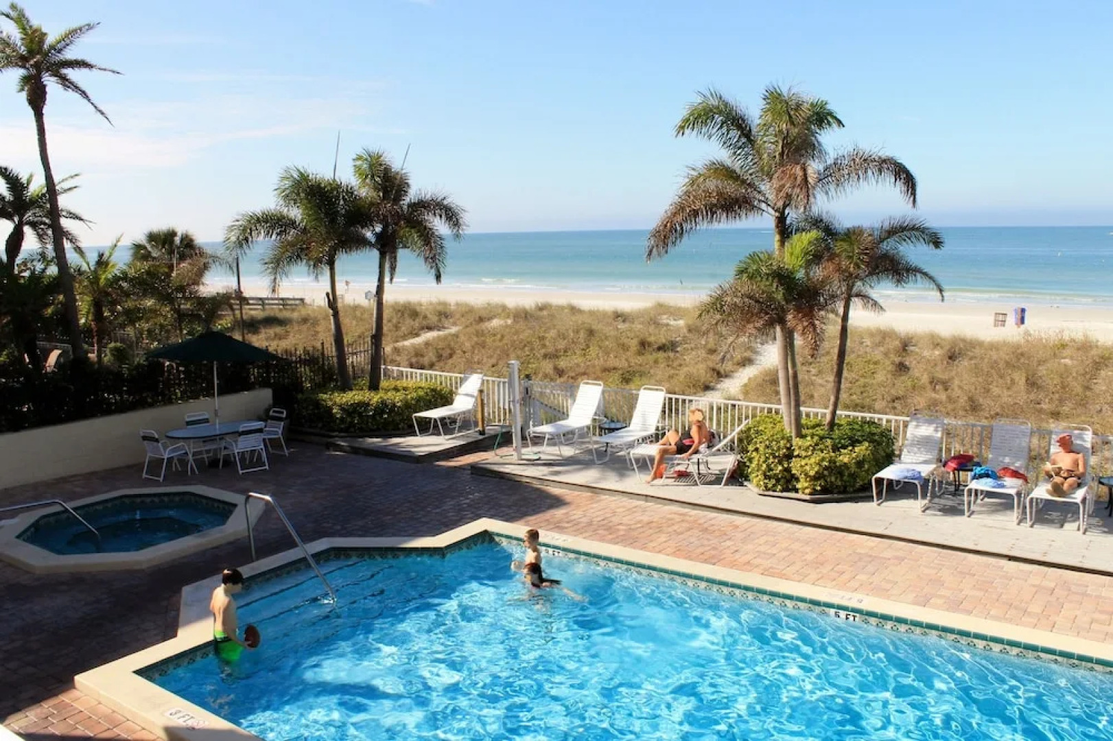 Sunset Paradise 11 Apartment