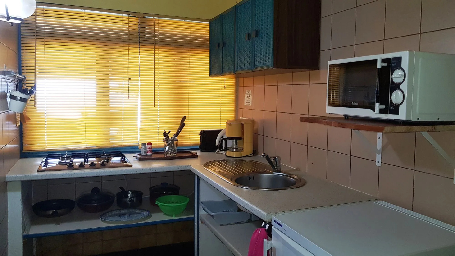 Linareva Moorea Beach Resort