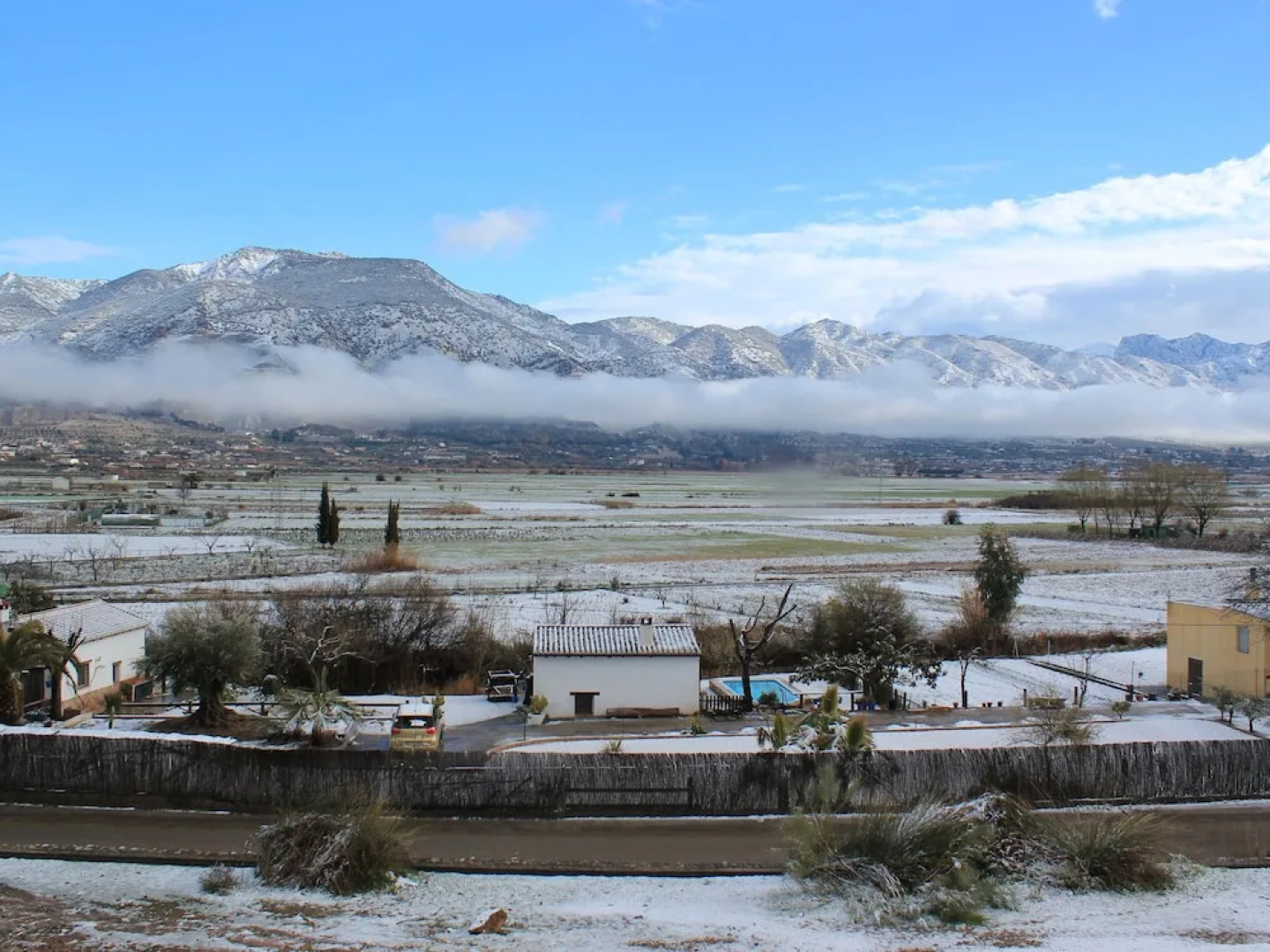 Rustic Cottage in El Padul With Swimming Pool