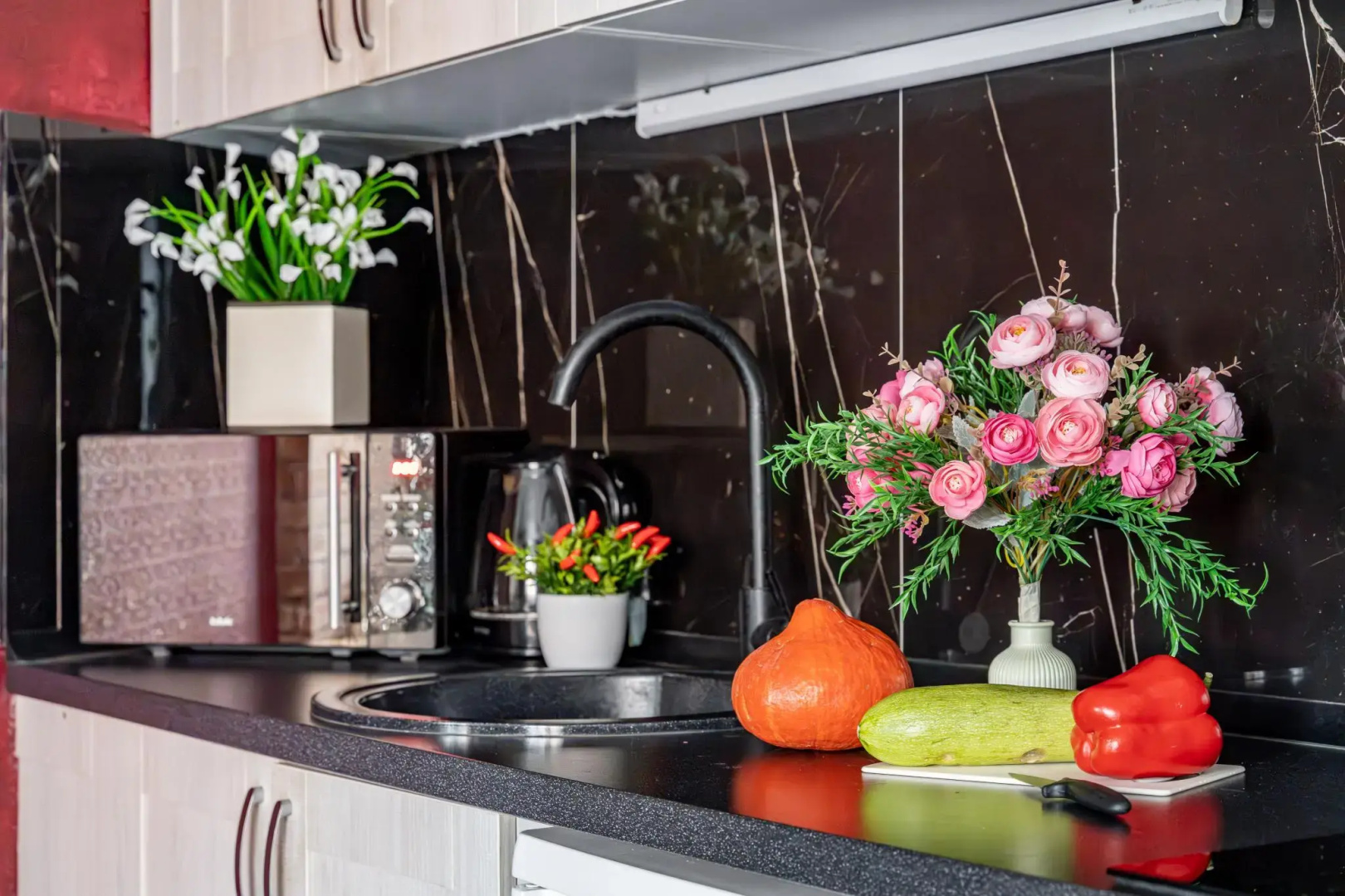 ST-Apartments на Привокзальной площади 1А корпус 2