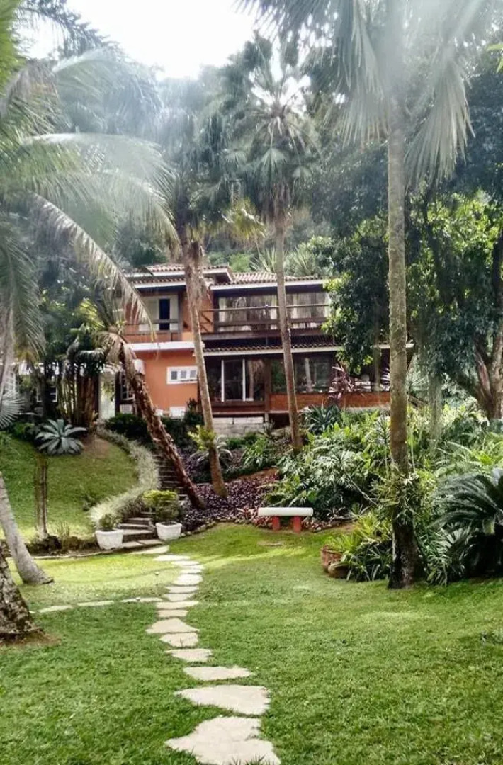 Pousada Pedras Brancas