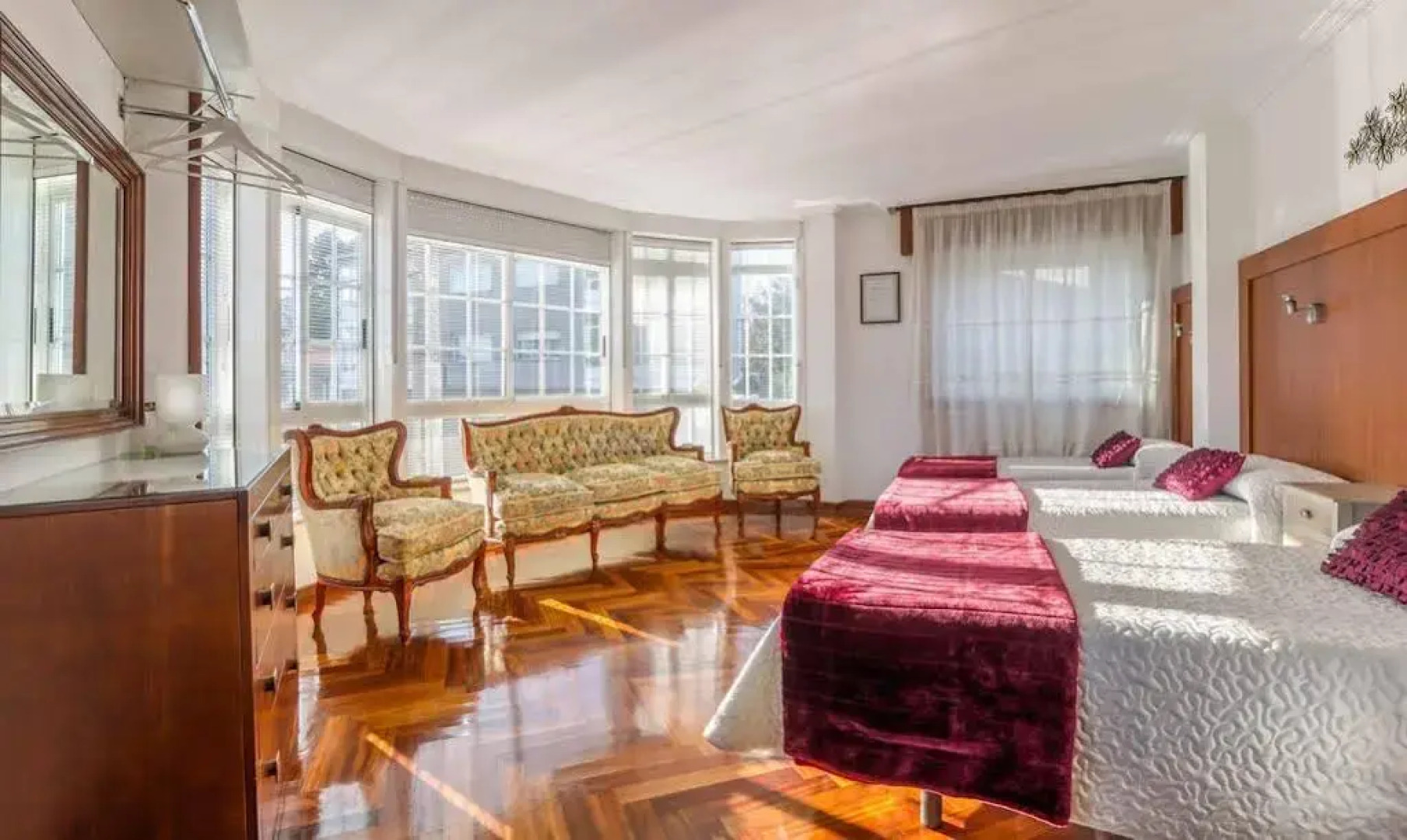 PR Una Estrella Dorada