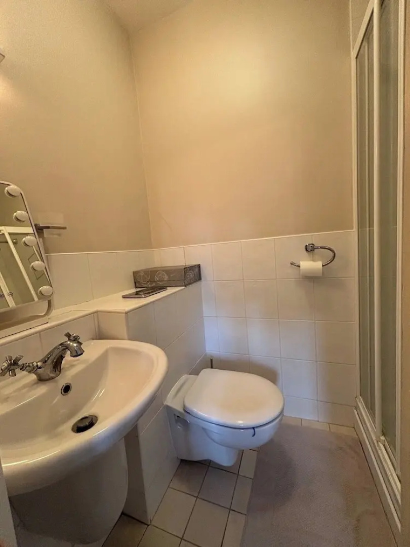 Spacious 2 Bed Apartment Near Dublin Airport