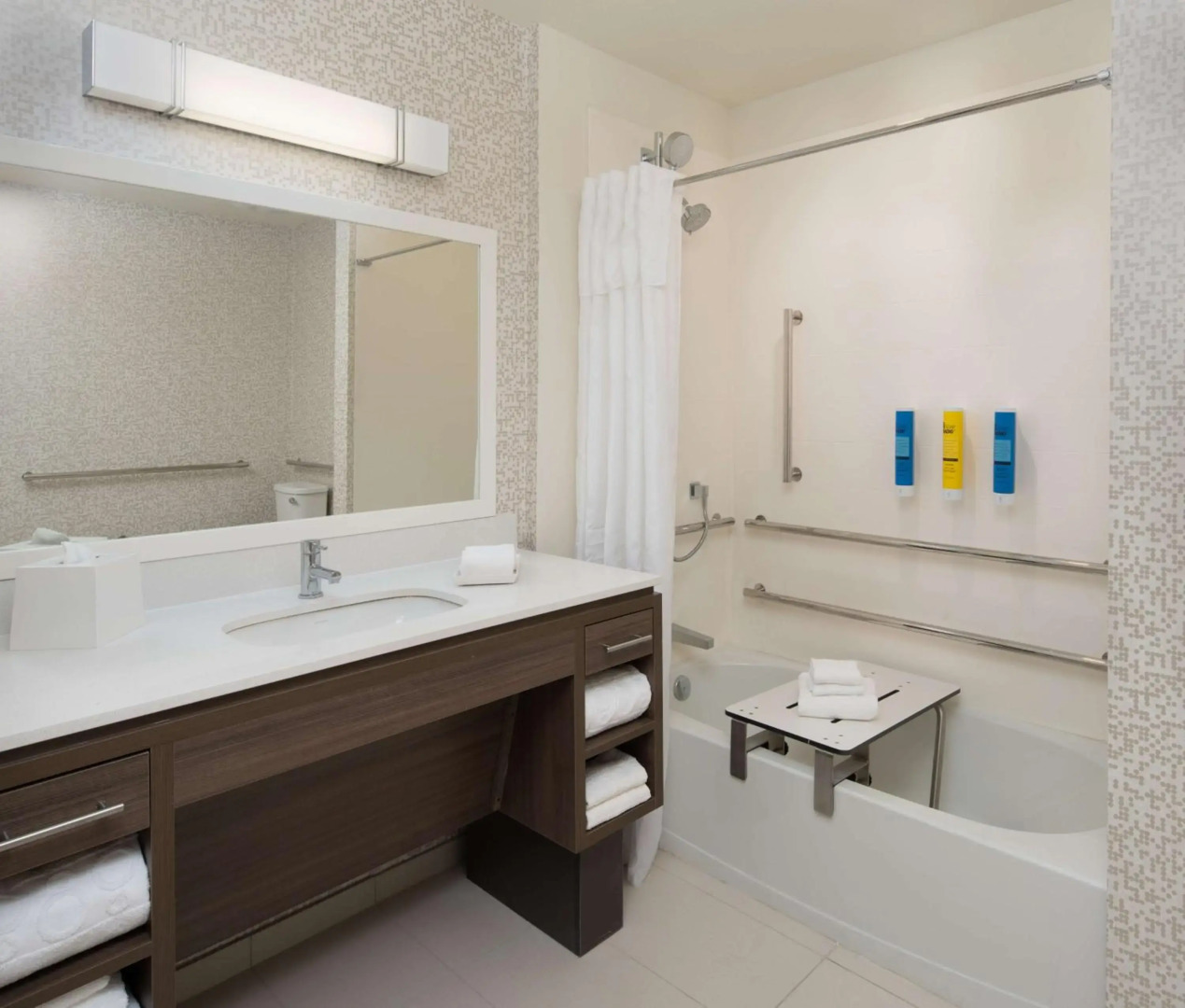 Home2 Suites by Hilton Ft. Lauderdale Downtown, FL