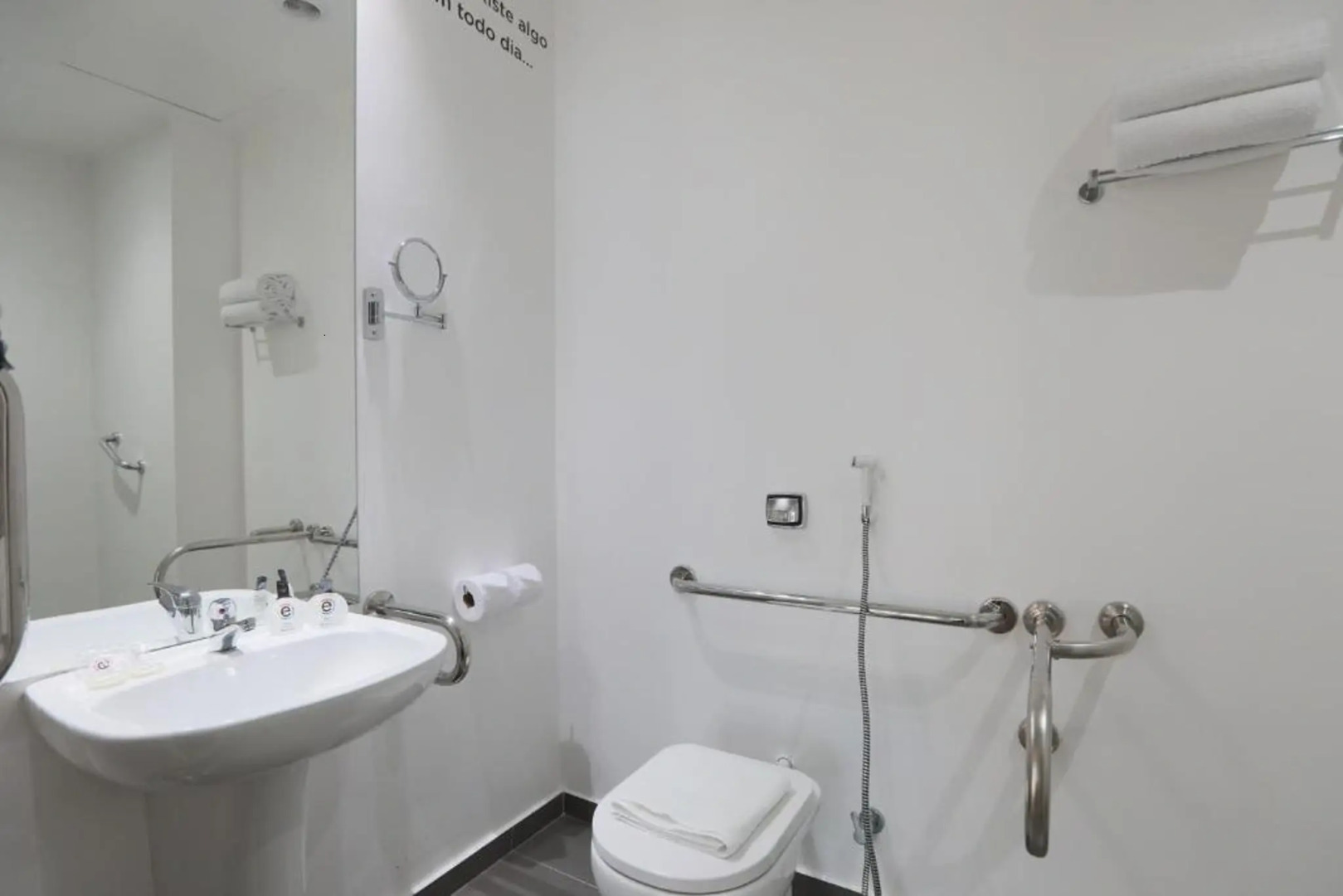 Ramada Hotel & Suites by Wyndham Osasco