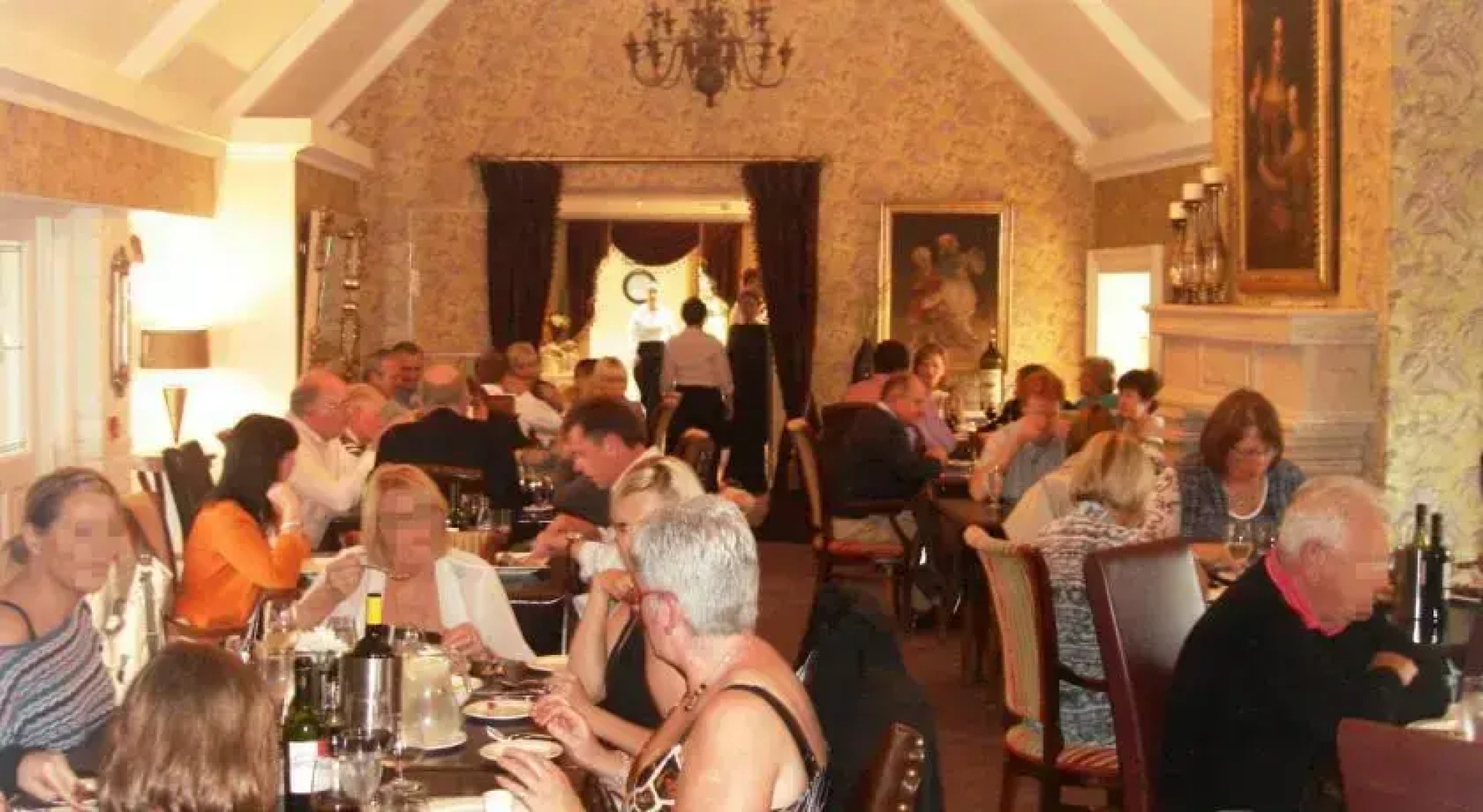Red Cliff Lodge Restaurant and Seaview Suites