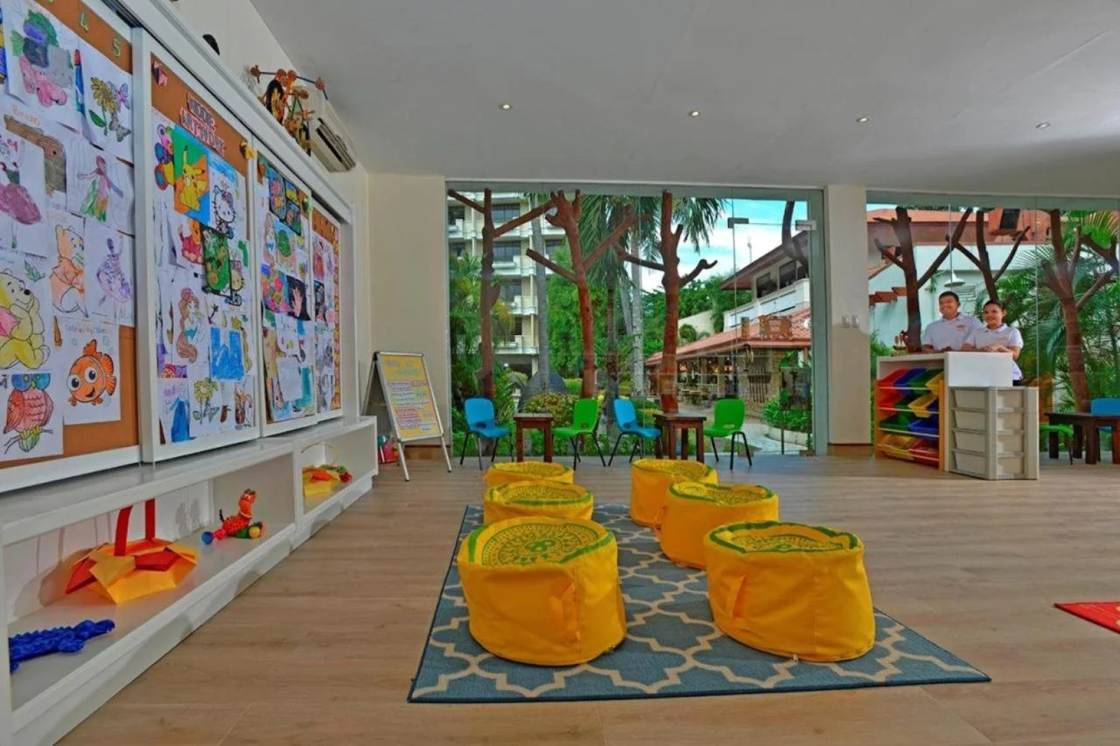 Costabella Tropical Beach Hotel