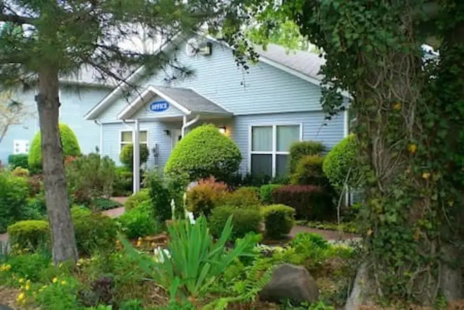 2 Bedroom Apartment near OU