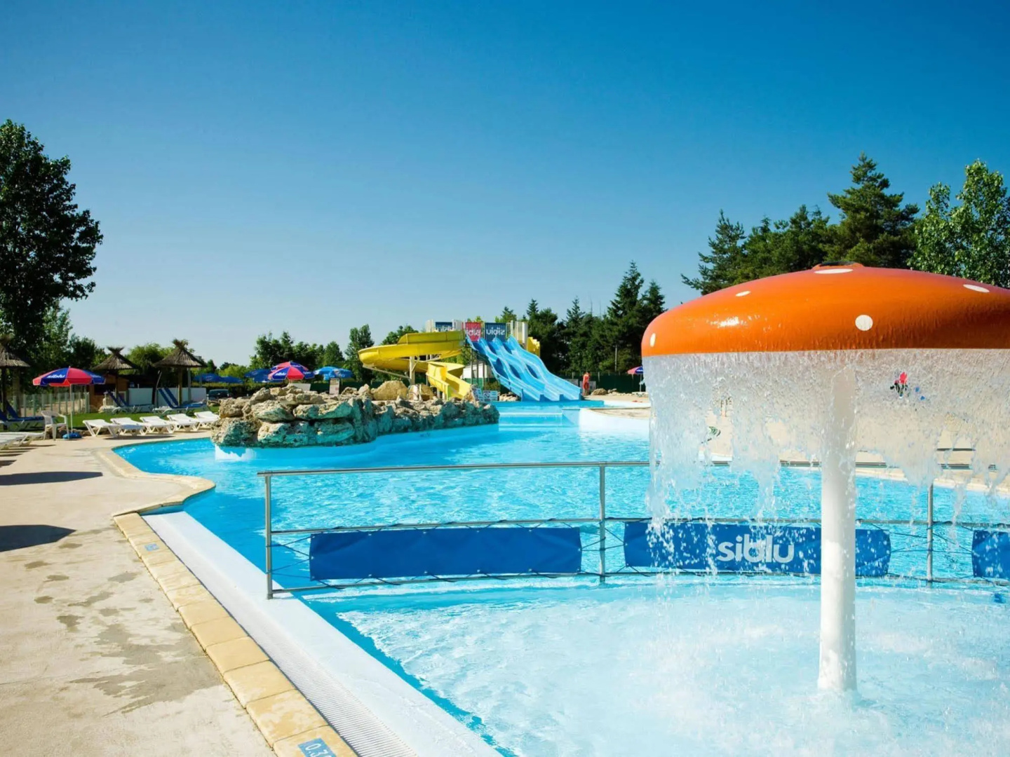 OUILOK – Domaine de Dugny