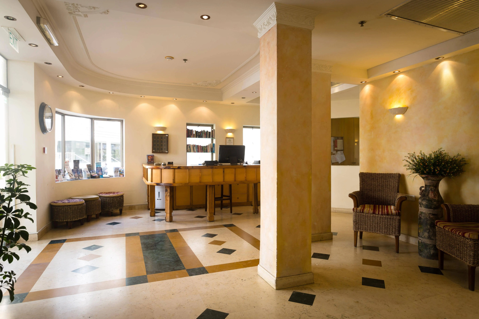 De La Mer Hotel - by Zvieli Hotels