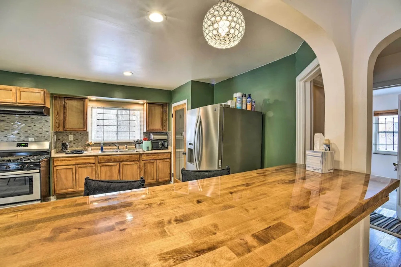 Charming Detroit Escape - 14 Mi to Downtown!