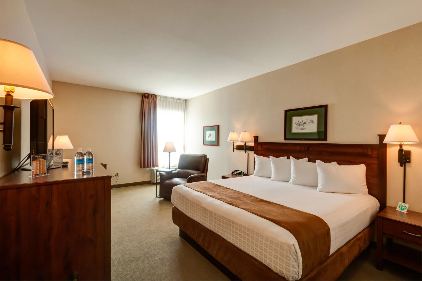 Boothill Inn And Suites