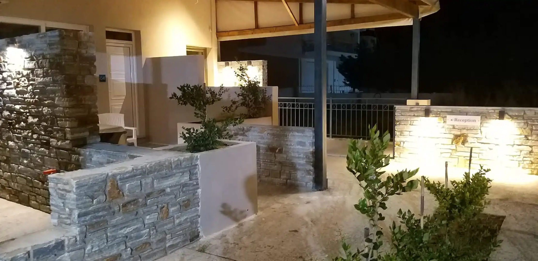 Petries Studios Evoia