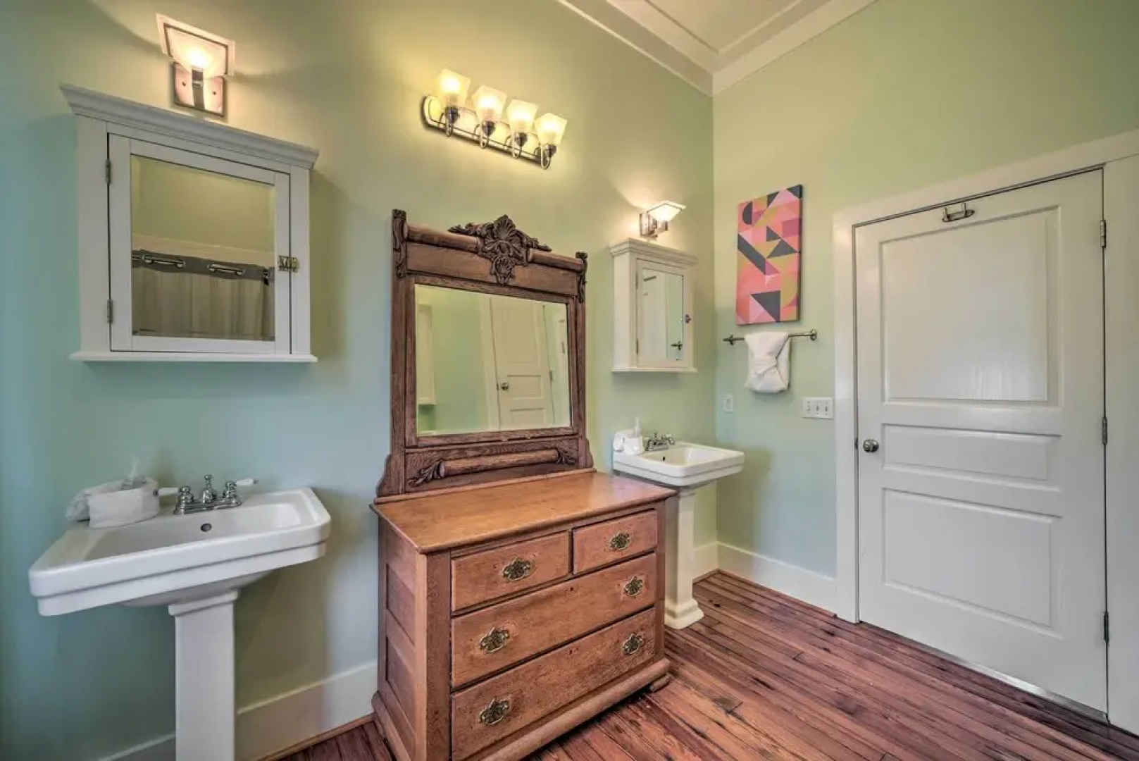 Charming Defuniak Apartment in Historic Dtwn!
