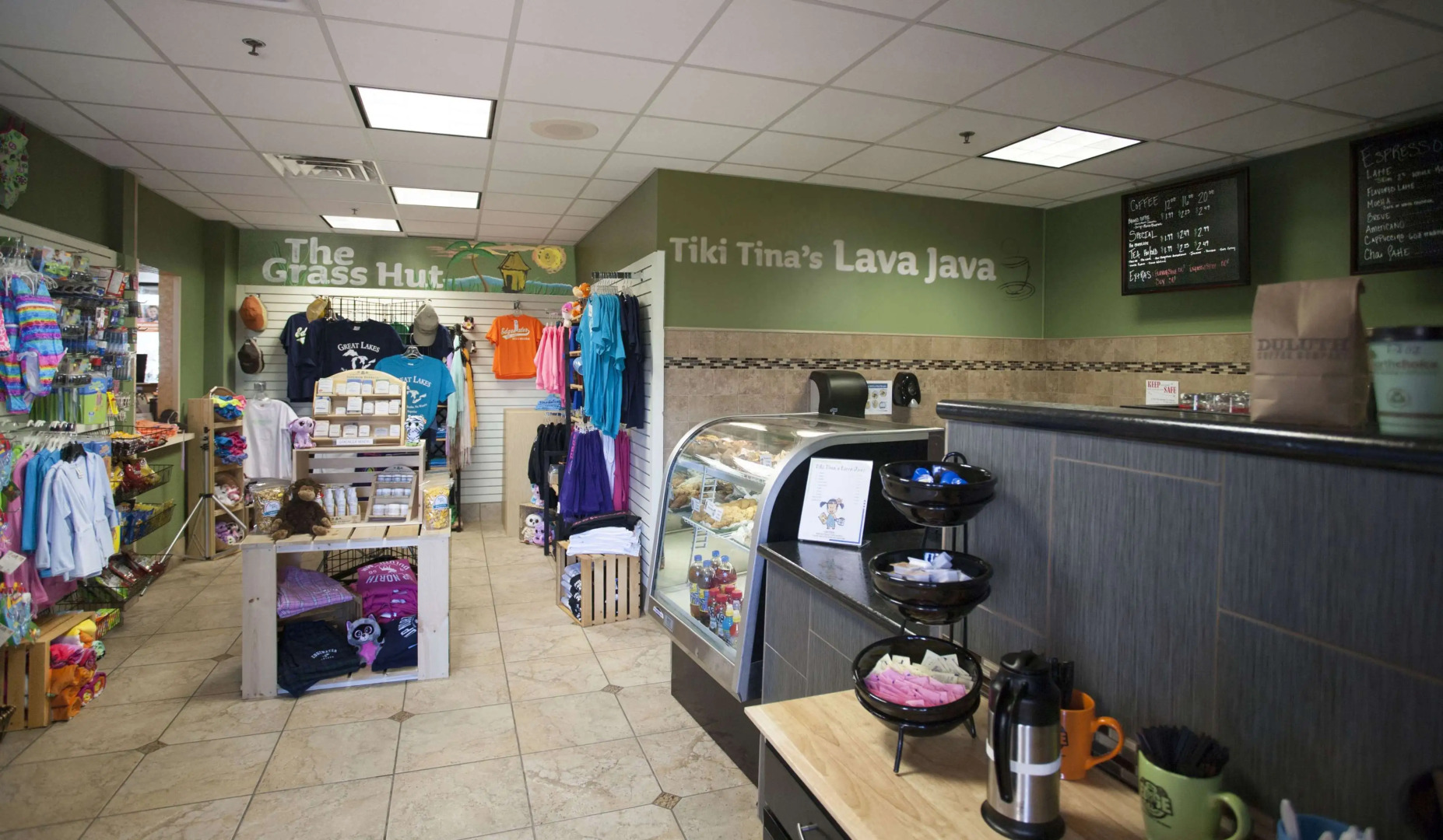 Edgewater Hotel & Waterpark