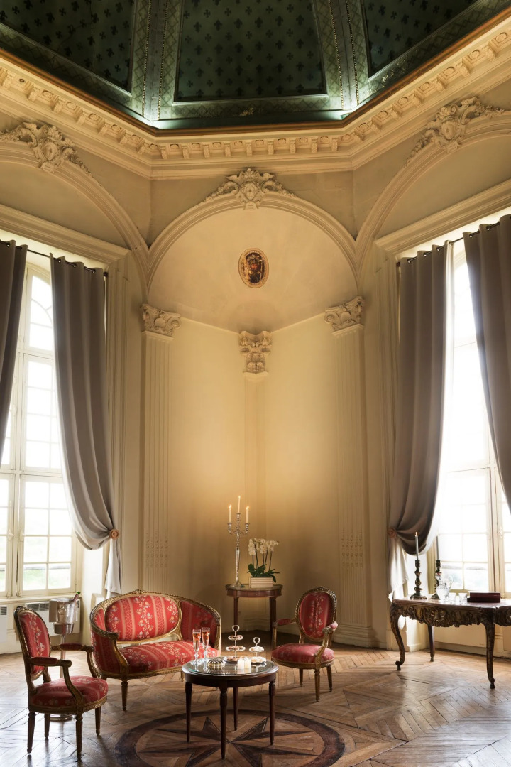 Pavillon Henri IV Hotel Restaurant Gastronomique Terrasse