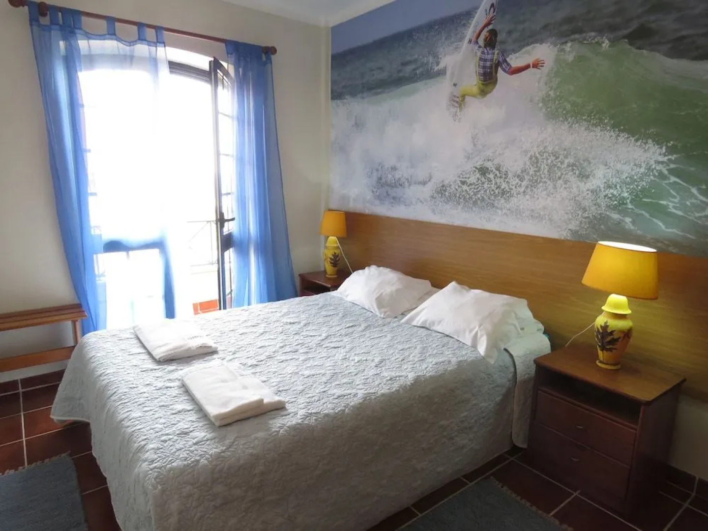 Supertubos Beach Hostel