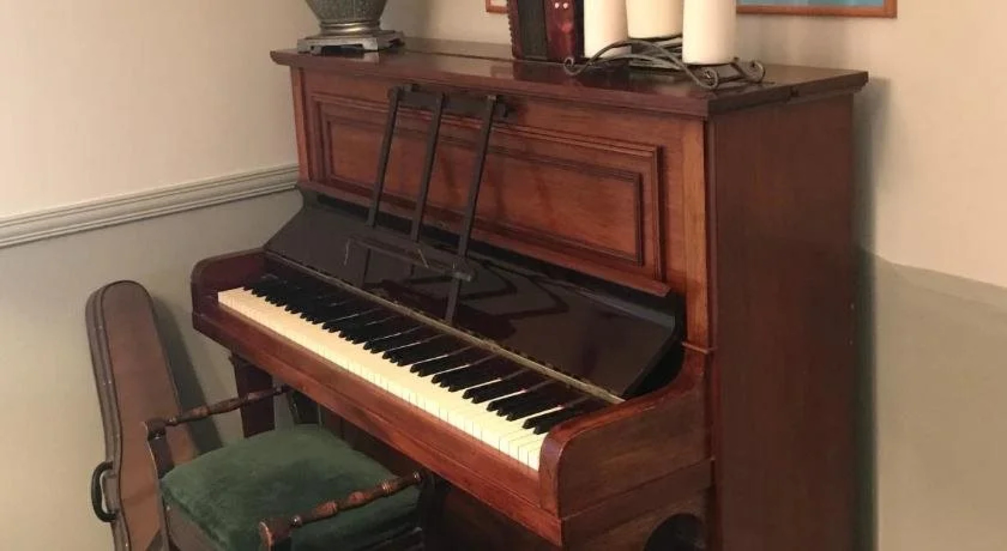 Heather Lodge Country House