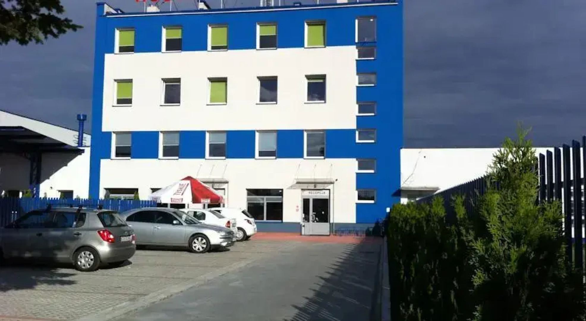 Premium Hostel Bed & Breakfast