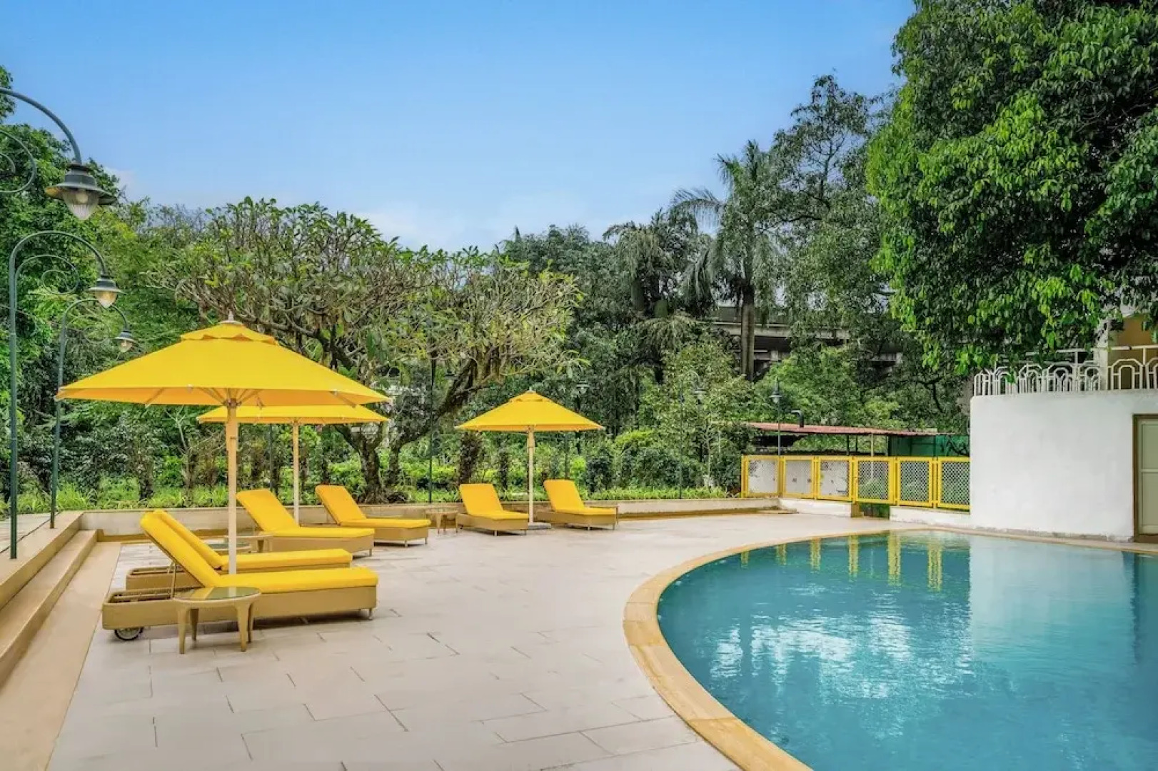 Bloom Hotel Khandala