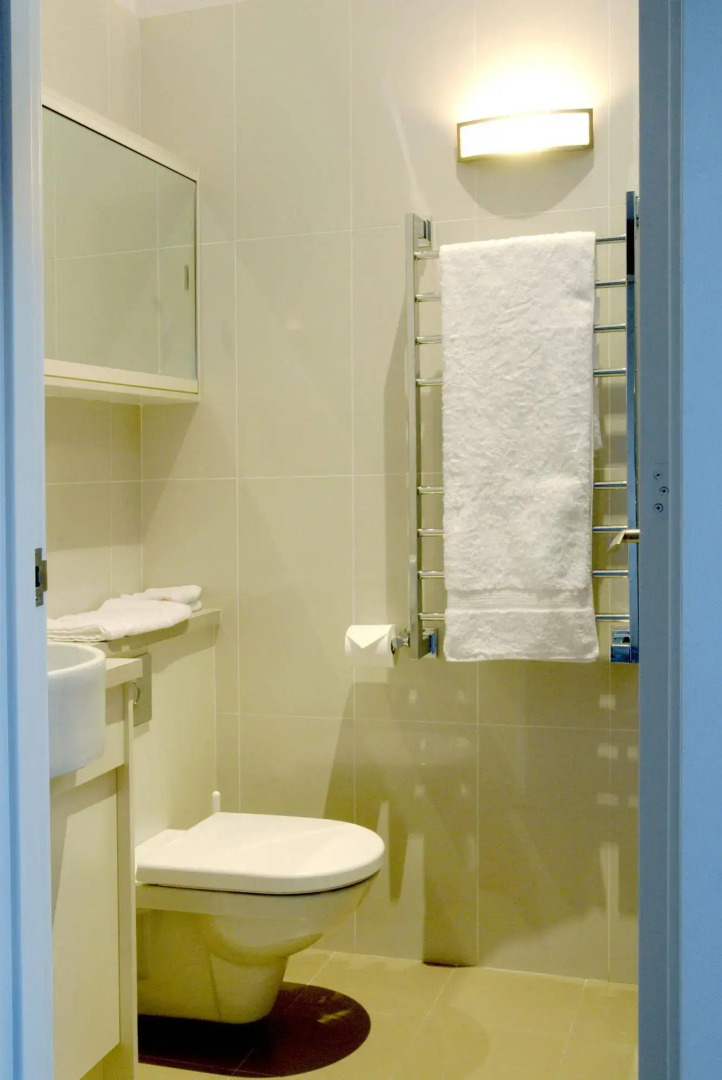 By the Beach B&B and Apartments